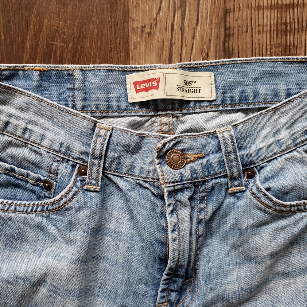Levi’s 505 Straight Leg Jeans - 27 x 27